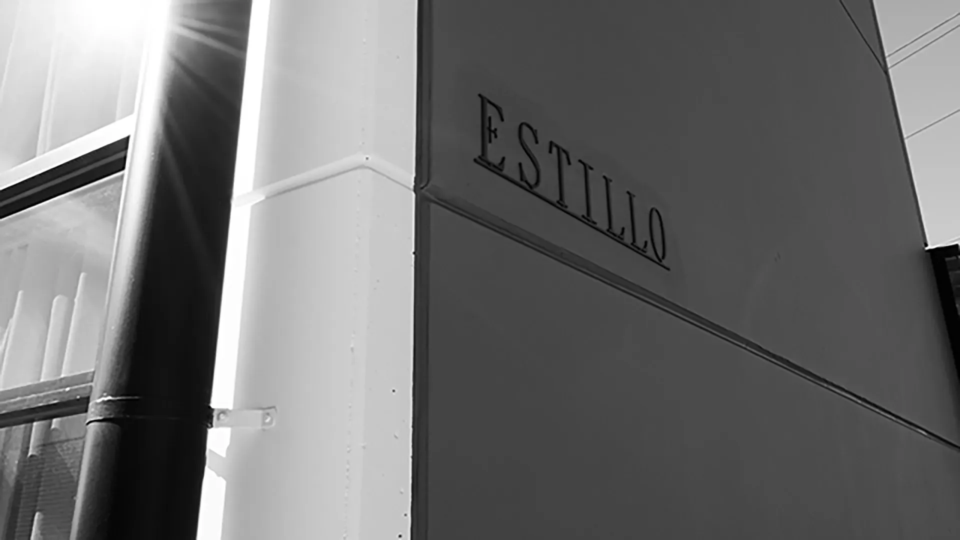 Estillo studio entrance signage, Cardiff