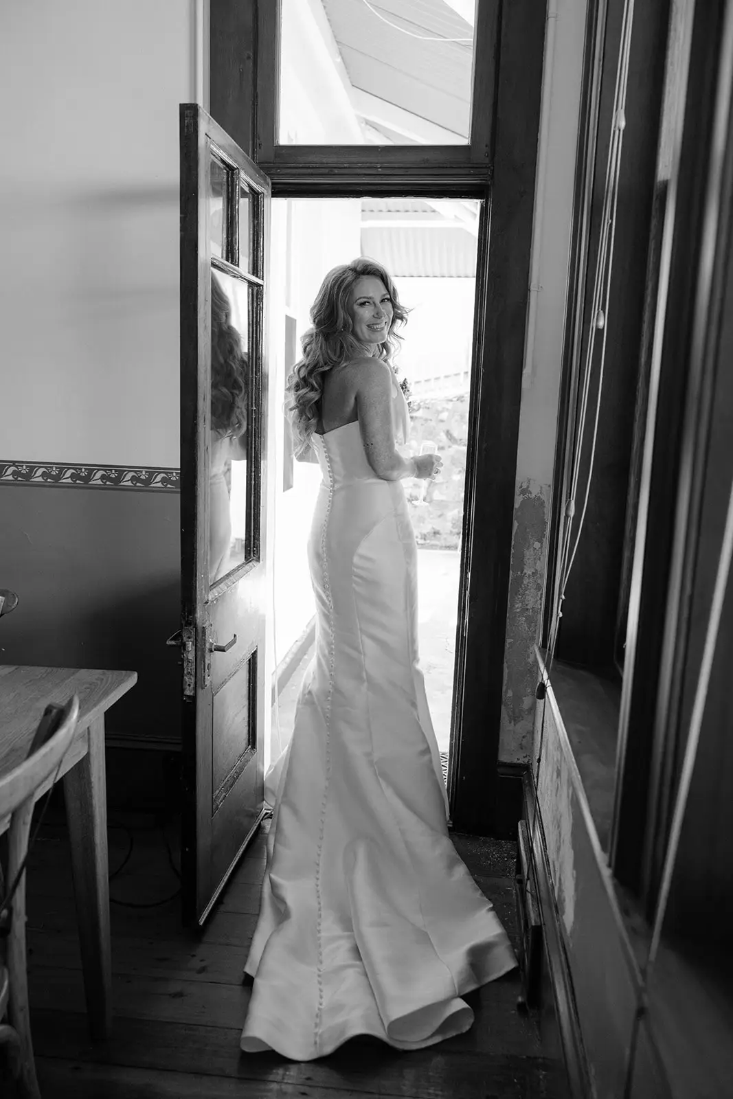 Bridal makeup by Lisa Fowler, wedding hair and makeup Newcastle and Hunter Valley